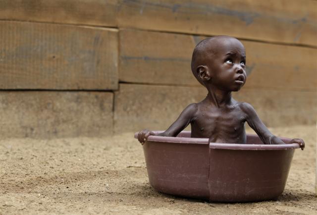 african.baby.in.tub.jpg